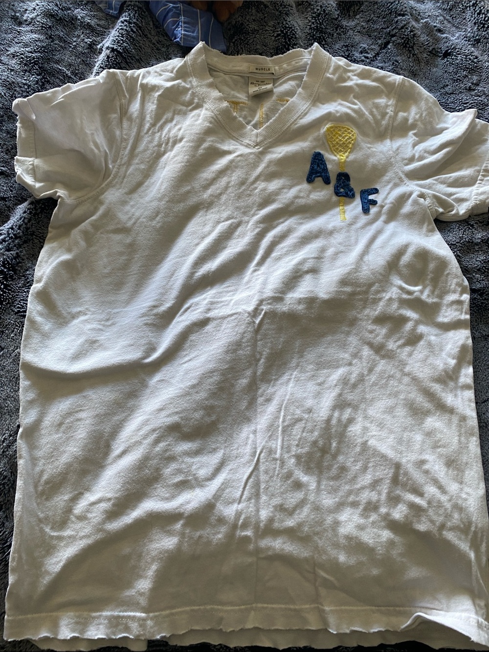 Vintage Kids Abercrombie & Fitch White V-Neck Tee with Blue & Yellow Details